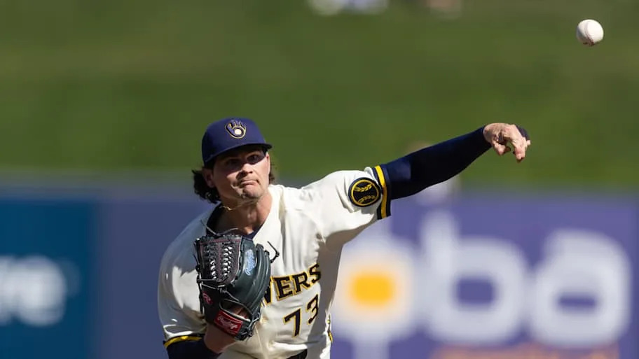 Milwaukee Brewers pitcher Shane Droha