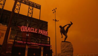 What do Giants fans think would be the darkest timeline for this season?