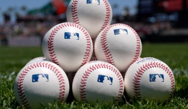 Who do Giants fans think would be to blame for another work stoppage?