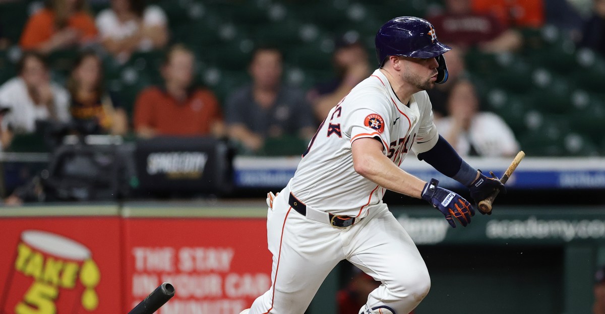 Cubs BCB After Dark: Who is the dark horse outfielder?