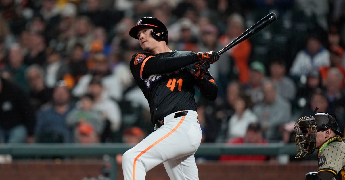 Cubs BCB After Dark: Is Wilmer Flores an option for the bench?