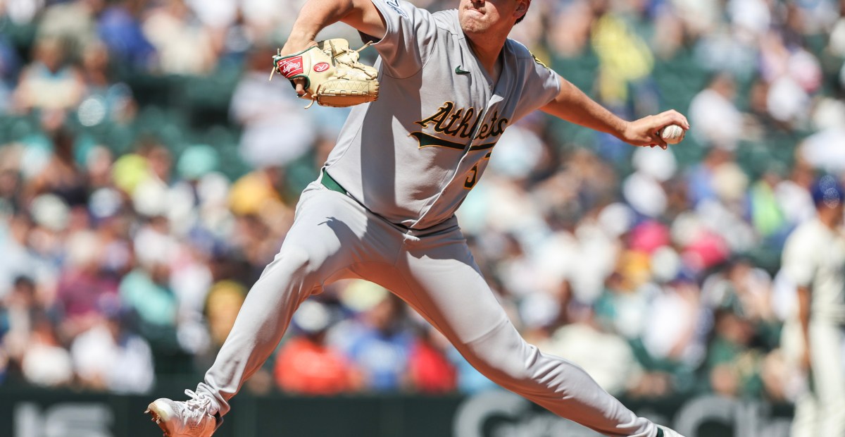 Elephant Rumblings: Lefties, Lefties, and More Lefties!