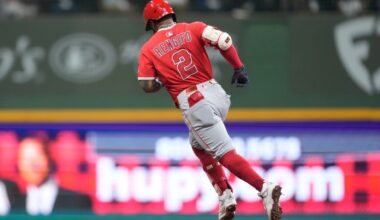 Brewers sign veteran Luis Rengifo to shore up infield depth