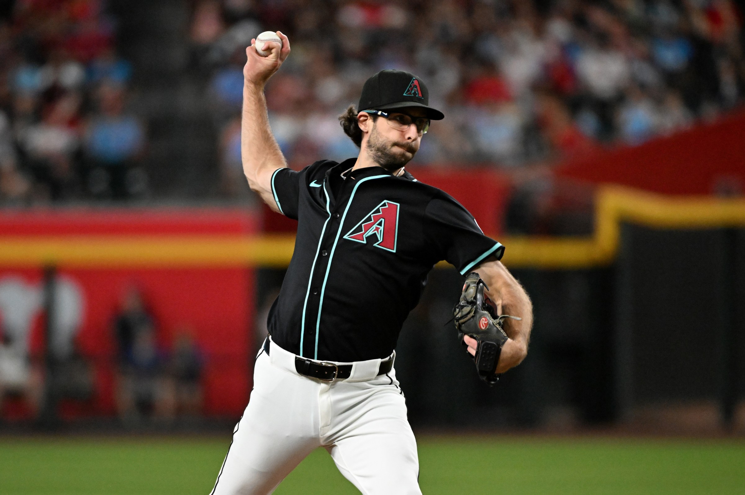 PHOENIX, ARIZONA - SEPTEMBER 20: Zac Gallen #23 of the Arizona Diamondbacks delivers a pitch against the Philadelphia Phillies at Chase Field on September 20, 2025 in Phoenix, Arizona. (Photo by Norm Hall/Getty Images)