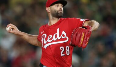 Rays sign SP Nick Martinez