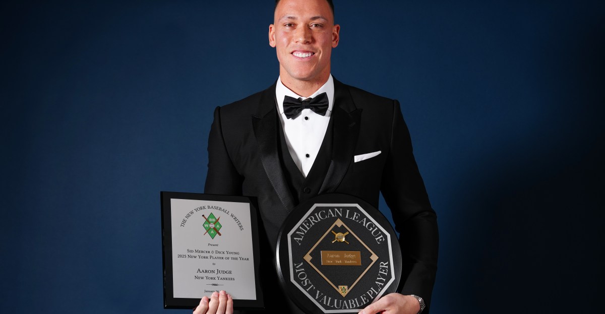 Yankees Social Media Spotlight: Honoring the Captain