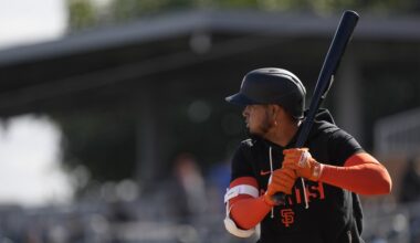 Where should Luis Arráez bat in the Giants order?