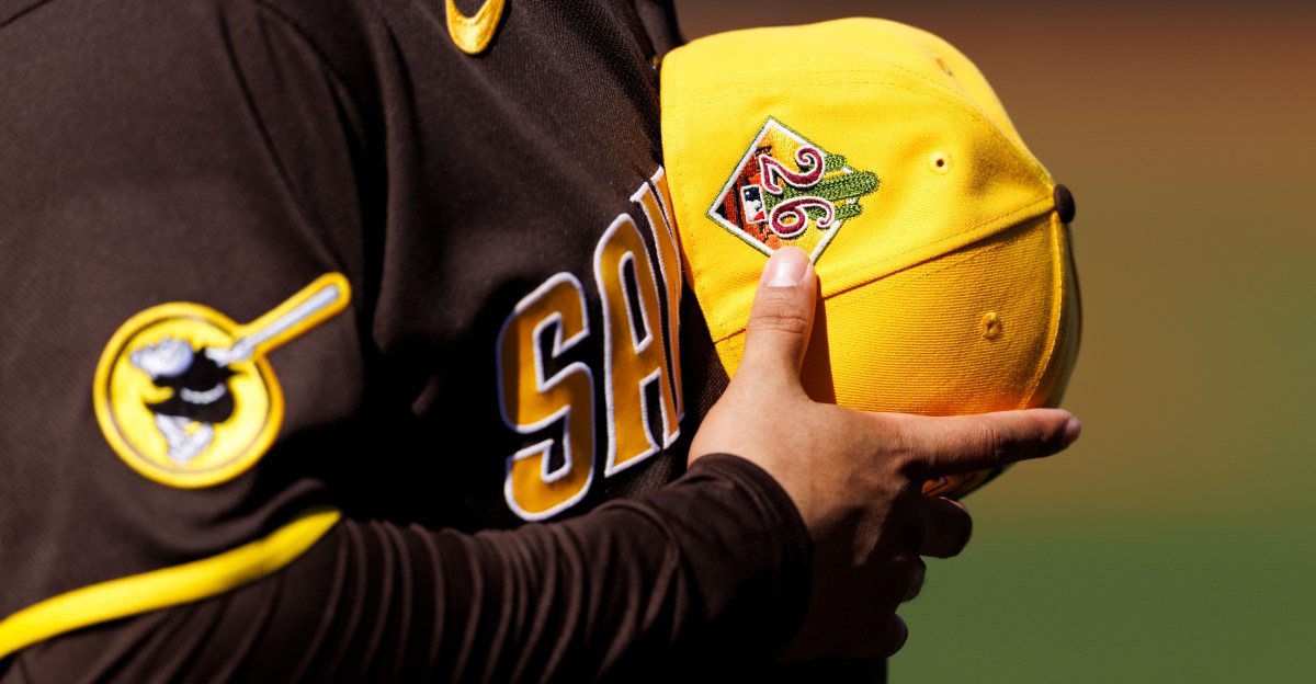 Jose Miranda stays hot, leads Padres to 10-3 win