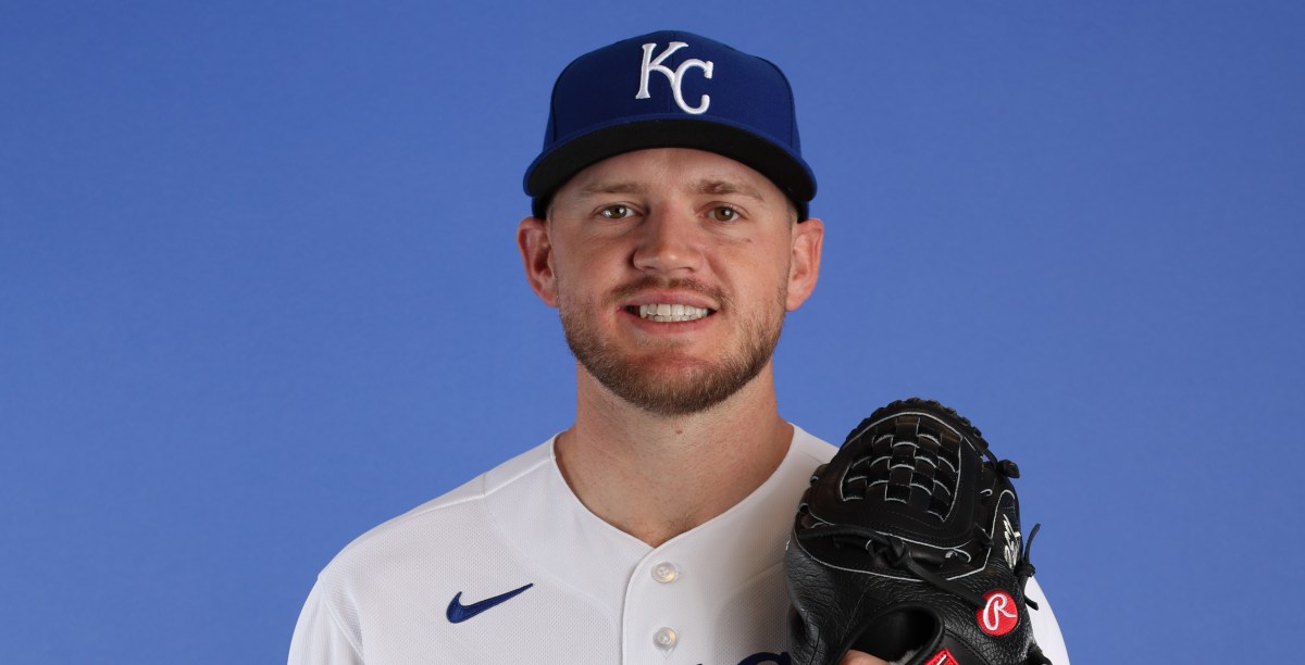 Kansas City Royals news: (Spring Training) BASEBALL GAMES START TODAY!
