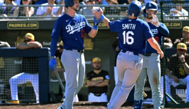Dodgers news: Big inning, 9 pitchers combine to beat Padres