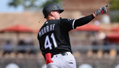 The White Sox show fight, fall 7-6 to undefeated Dodgers