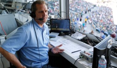 Giants bring back disgraced broadcaster Glen Kuiper