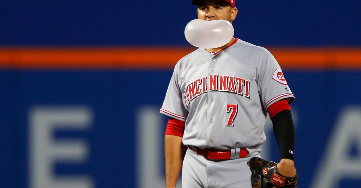 Reds make Eugenio Suárez signing official, designate Ben Rortvedt for assignment