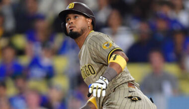 Giants find temporary answer at second base with Luis Arraez