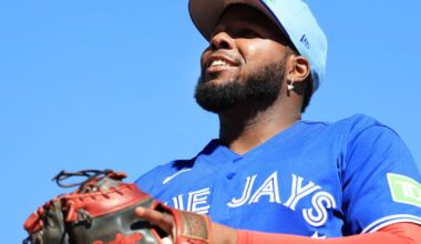 Guerrero reveals change he made that got him hitting playoff home runs for Toronto Blue Jays