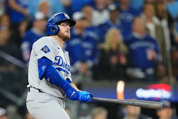 Dodgers, Max Muncy Finalize Deal to Keep Veteran Infielder Through 2027