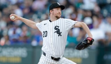 White Sox open camp at Camelback Ranch as pitchers and catchers arrive