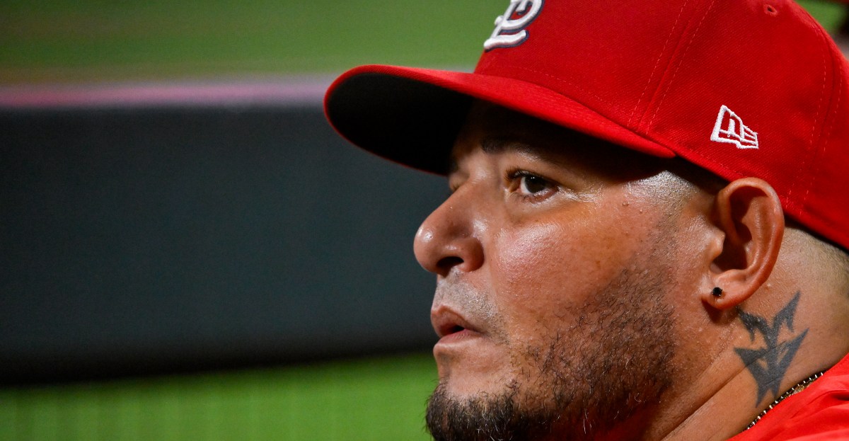 Yadier Molina’s Role with Cardinals Growing-Crucial to Team’s Rebuild