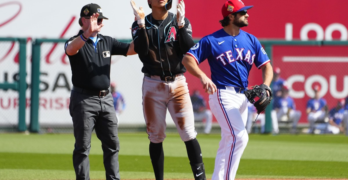 Arizona Diamondbacks News, 2/25: Texas toast