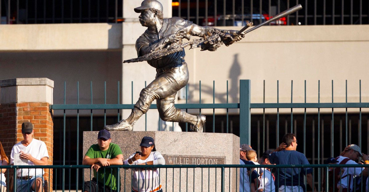 Tigers Topics: What statue should be next in Comerica Park?