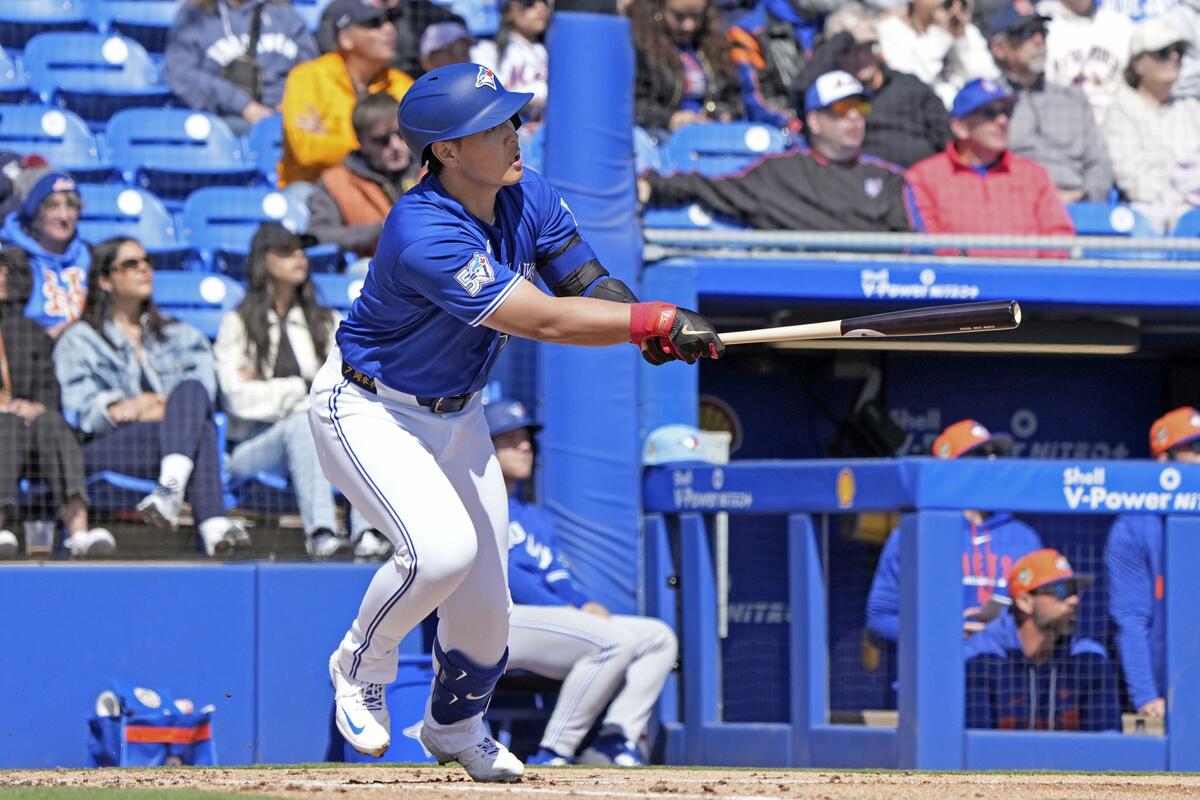 WBC-bound slugger Okamoto blasts 1st homer in training match