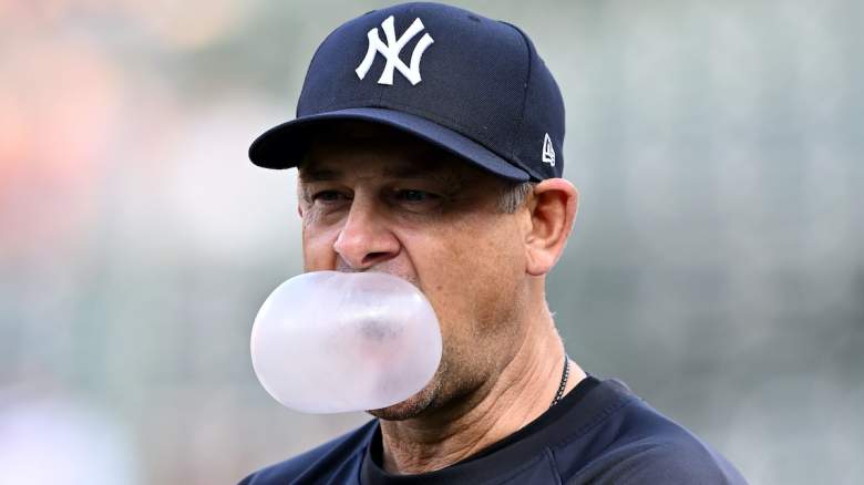 Yankee manager Aaron Boon elbows a bubble.