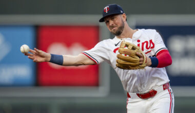 Braves Sign Kyle Farmer - MLB Trade Rumors