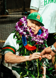 Murakami wearing lei