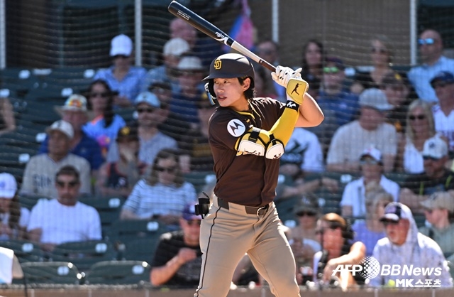 Song Sung-moon, who made two consecutive hits against Colorado. Photo (Arizona, USA) =AFPBNews=News1