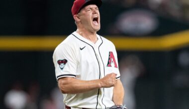 Diamondbacks Sign Paul Sewald - MLB Trade Rumors