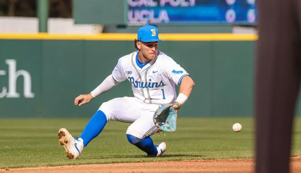 UCLA infielder Roch Cholowsky