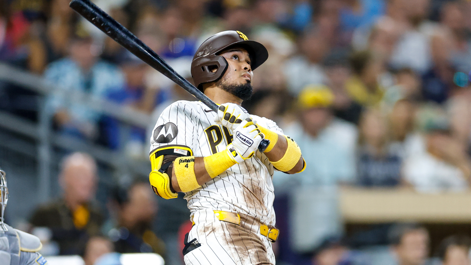 San Francisco Giants Sign Luis Arraez to One-Year Deal