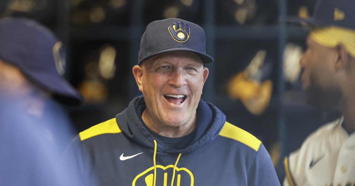 Pat Murphy agrees to multi-year contract extension with Milwaukee Brewers