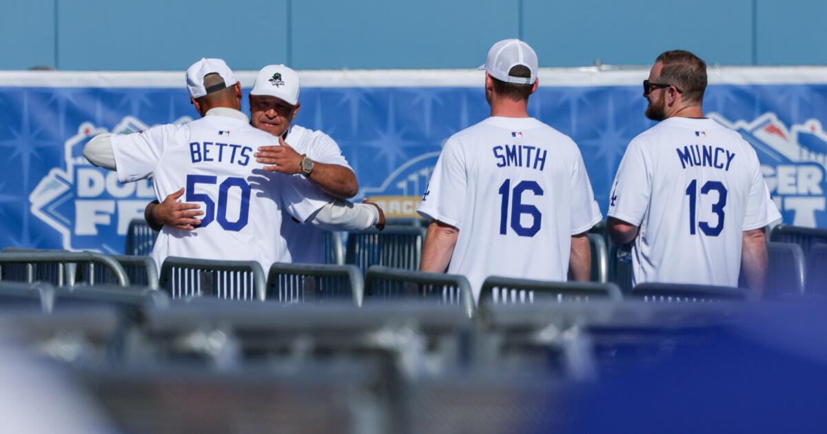 Jackie Robinson's Dodgers should not visit the White House again