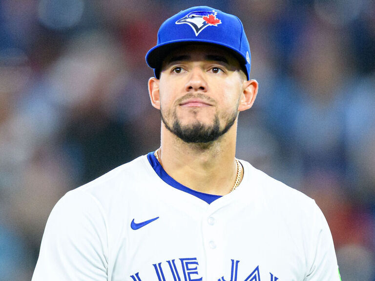 Berríos apologized to Blue Jays for leaving during WS: 'Bad decision'
