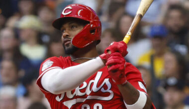 Report: Padres add Andujar on 1-year, $4M deal