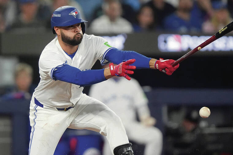 Hawaii’s Isiah Kiner-Falefa signs deal with Boston Red Sox