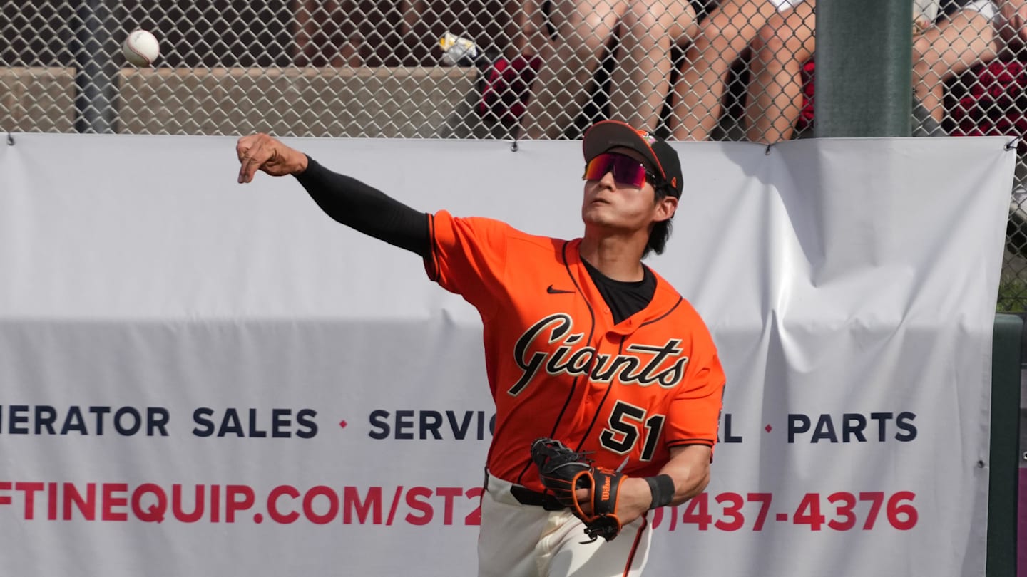 Jung Hoo Lee Ends Giants Spring Training with Blast to Boost Expectations