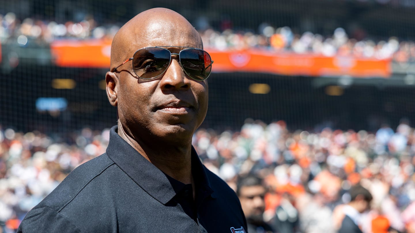 Dissecting Barry Bonds and His Quick Flirtation with Yankees in Free Agency
