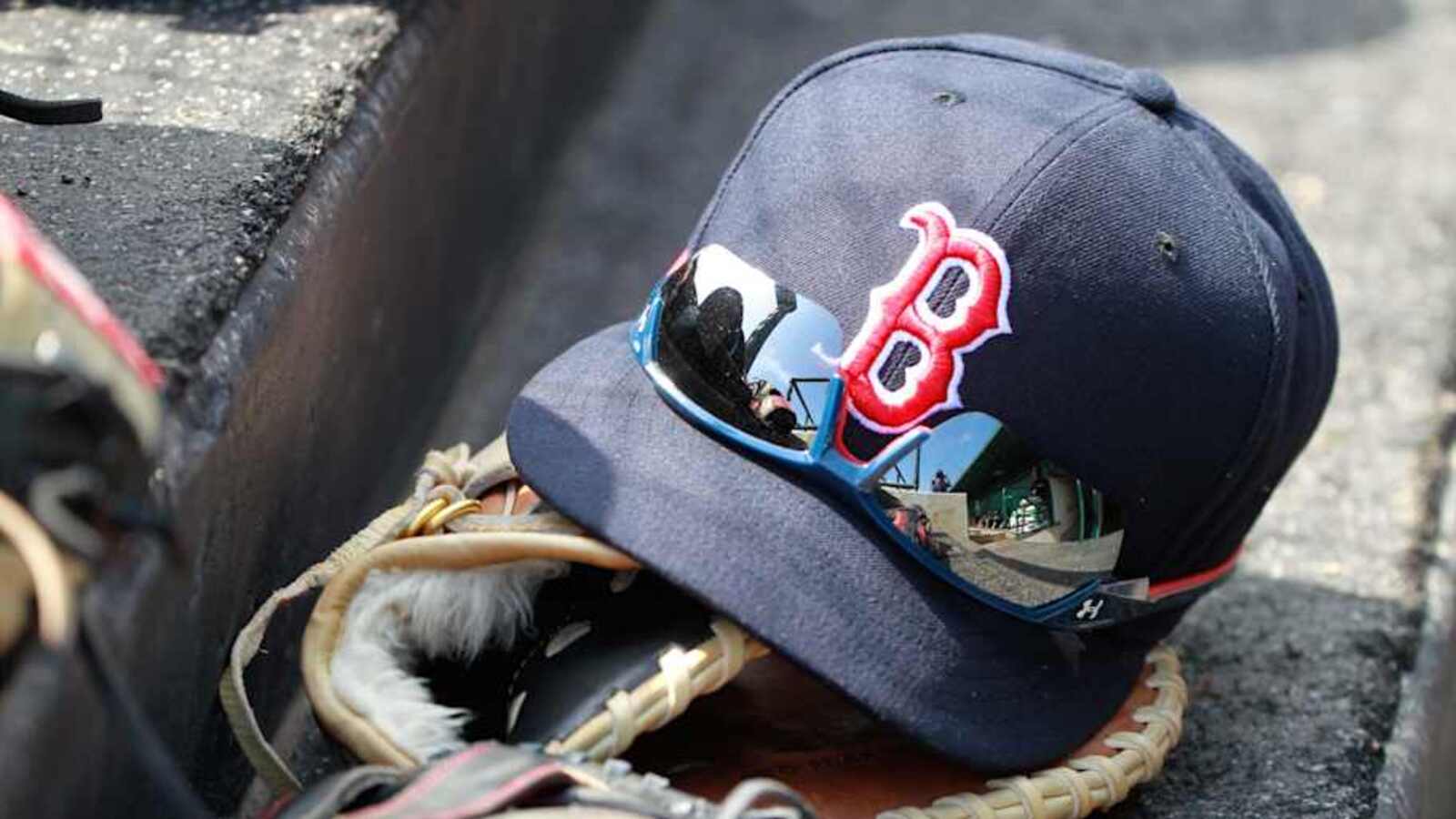 Red Sox 'Likely' to Re-Acquire 29-Year-Old Gold Glover After Recent Release