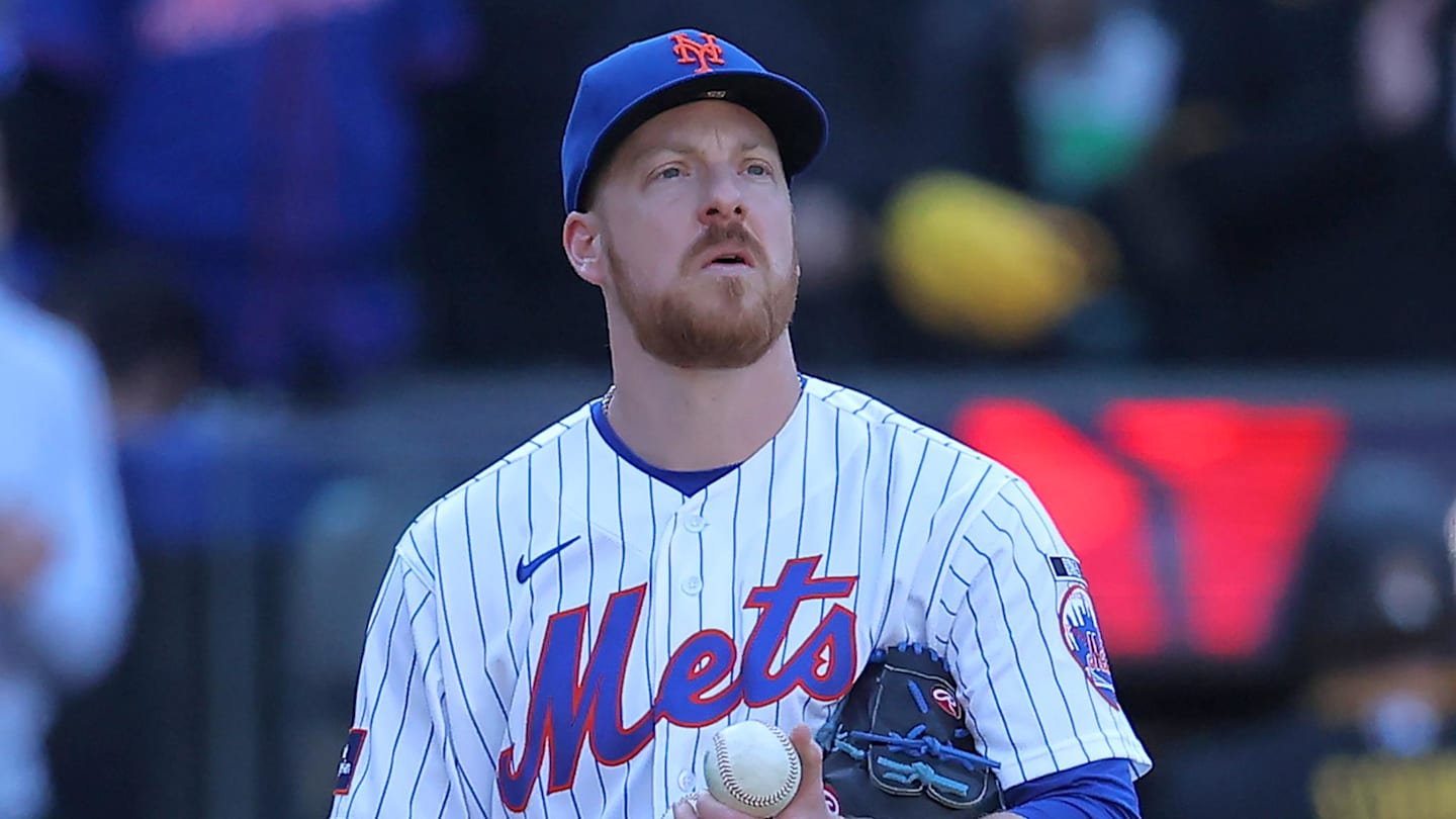 Mar 29, 2026; New York City, New York, USA; New York Mets relief pitcher Richard Lovelady (55) reacts during the tenth inning against the Pittsburgh Pirates at Citi Field. Mandatory Credit: Brad Penner-Imagn Images