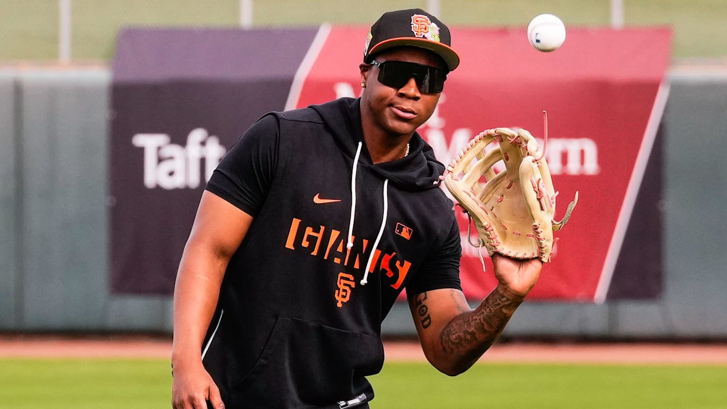 Pair of Injured Giants Bullpen Options Begin Buildup with Live Batting Practice