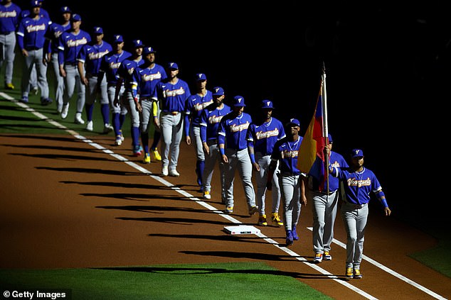 In contrast, Venezuela players were seen belting out their anthem before Tuesday's WBC final