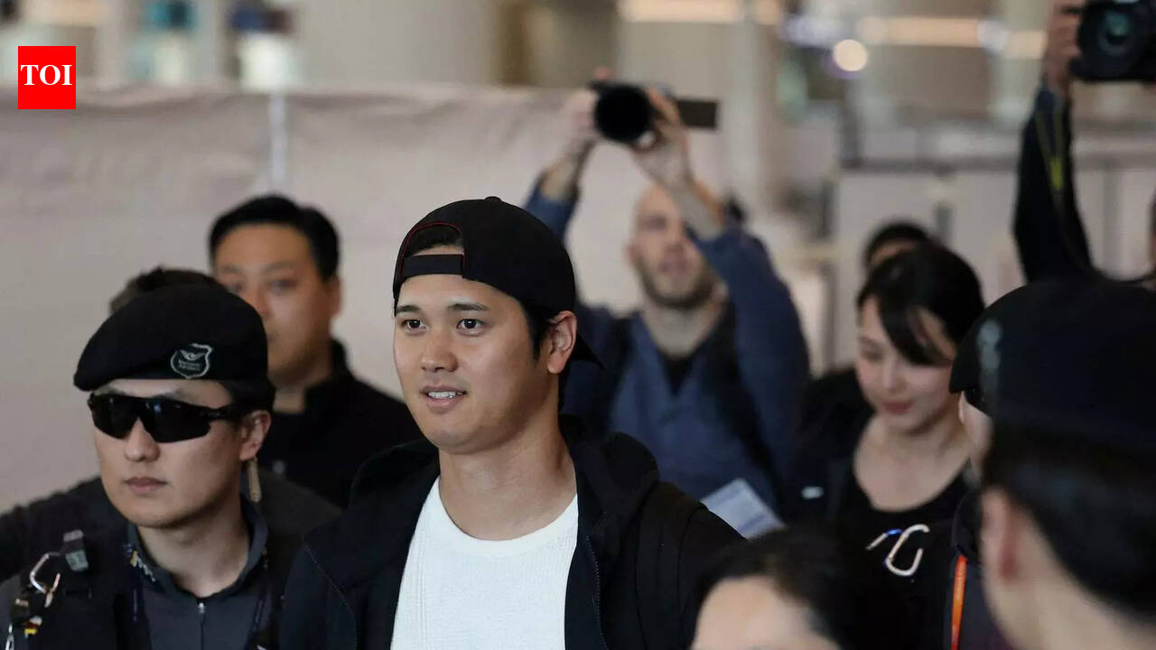 Shohei Ohtani: Los Angeles Dodgers star Shohei Ohtani leads Japan’s World Baseball Classic title defense as fans erupt in Osaka | MLB News