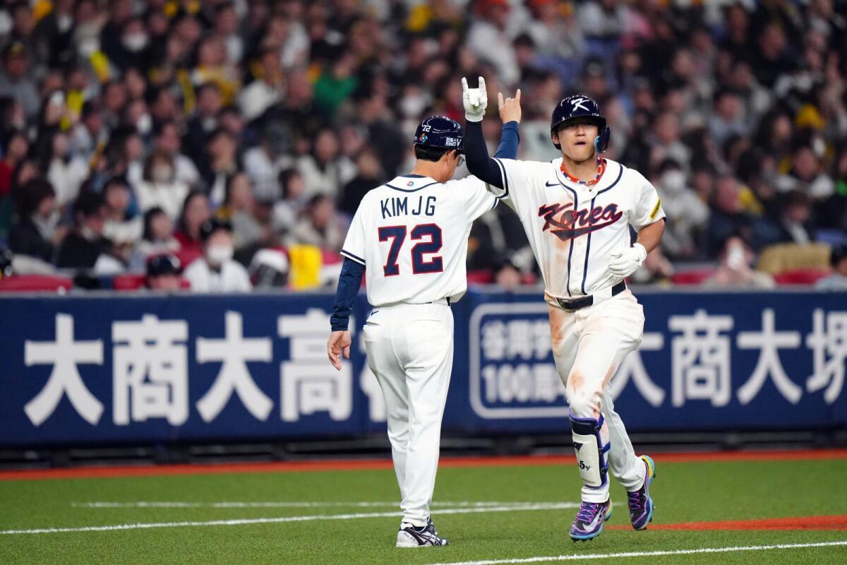 Kim Do-young stars as South Korea ties Hanshin