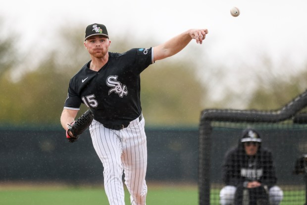White Sox pitcher Sean Newcomb delivers during live batting practice at spring training at Camelback Ranch on Feb. 18, 2026, in Glendale, Ariz. (Eileen T. Meslar/Chicago Tribune)