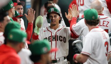 Team Mexico Earns Respect For Treatment Of Astros' Stadium