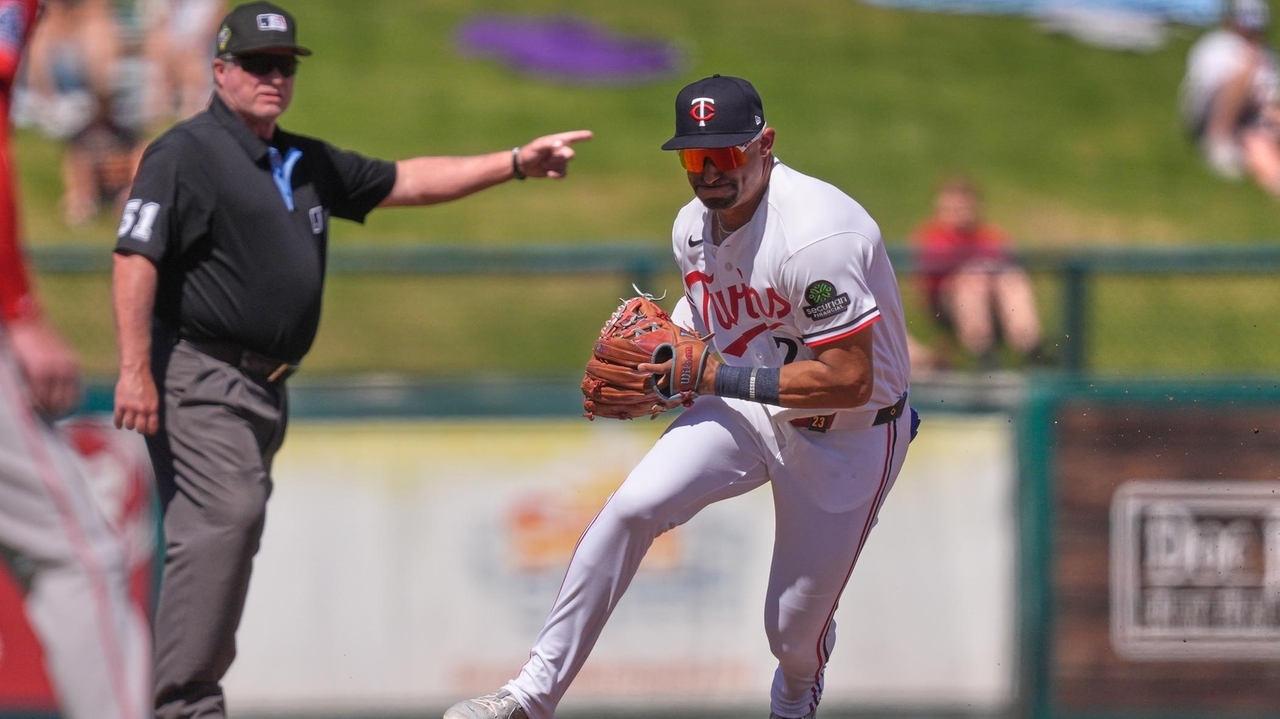 Red Sox sign LHP Danny Coulombe. Romy Gonzalez has shoulder surgery
