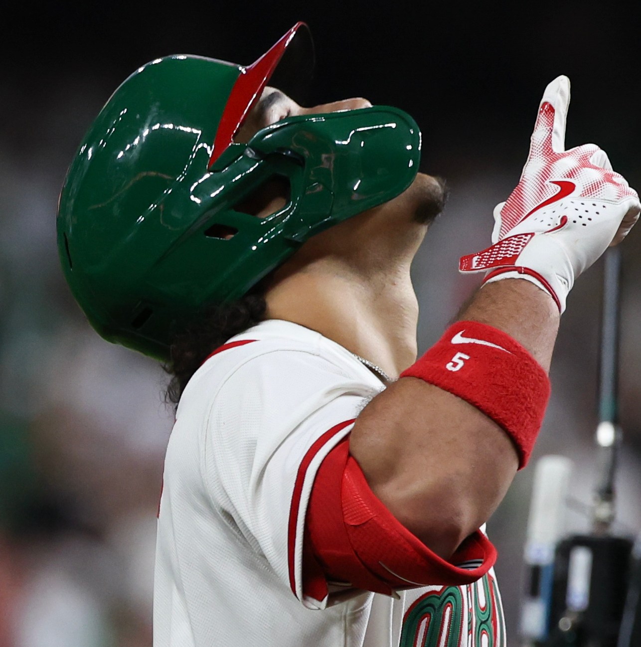 Snake Bytes, 3/9: World in Motion