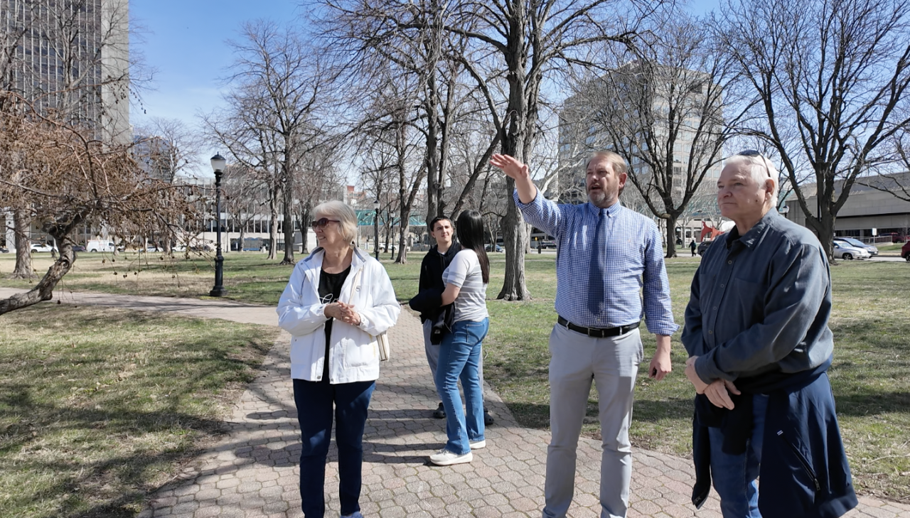 washington square park.png